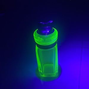 Rare Vintage Uranium table lighter